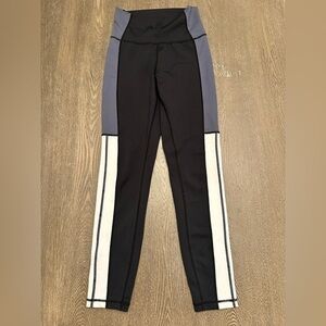NEOT ALLFENIX COLOR BLOCK LEGGINGS - Size XS SKU:15